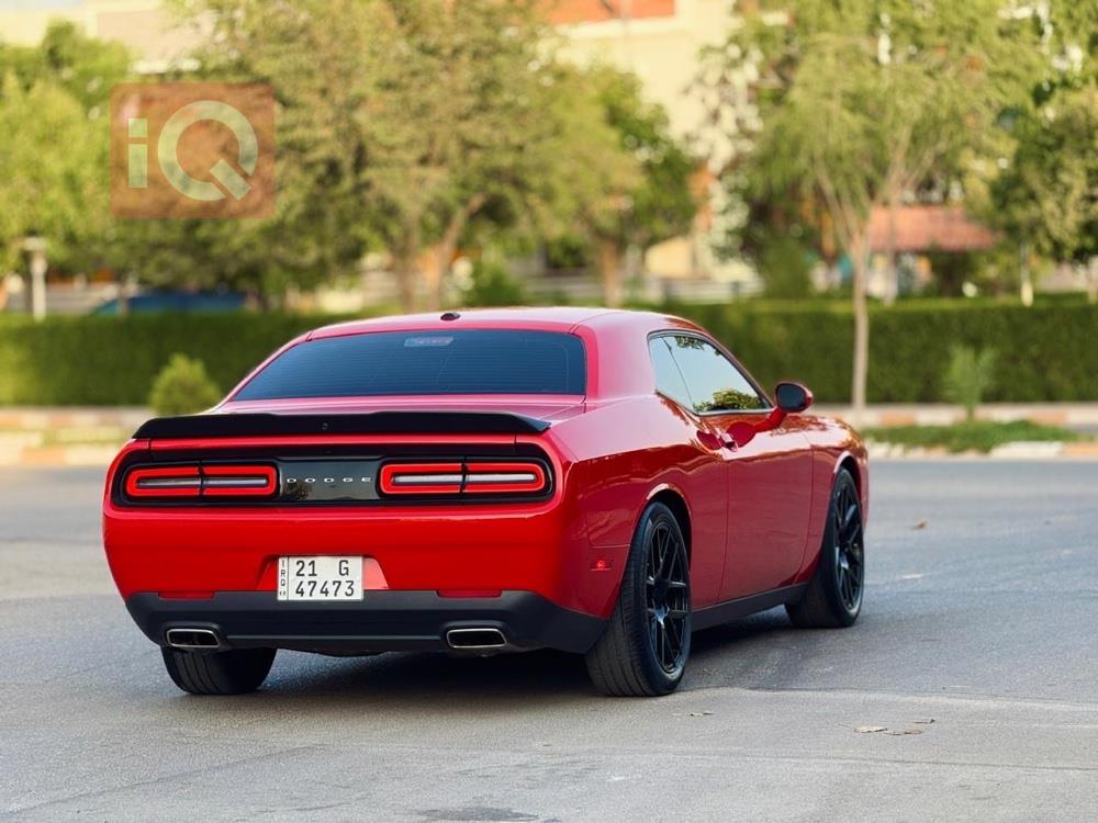 Dodge Challenger